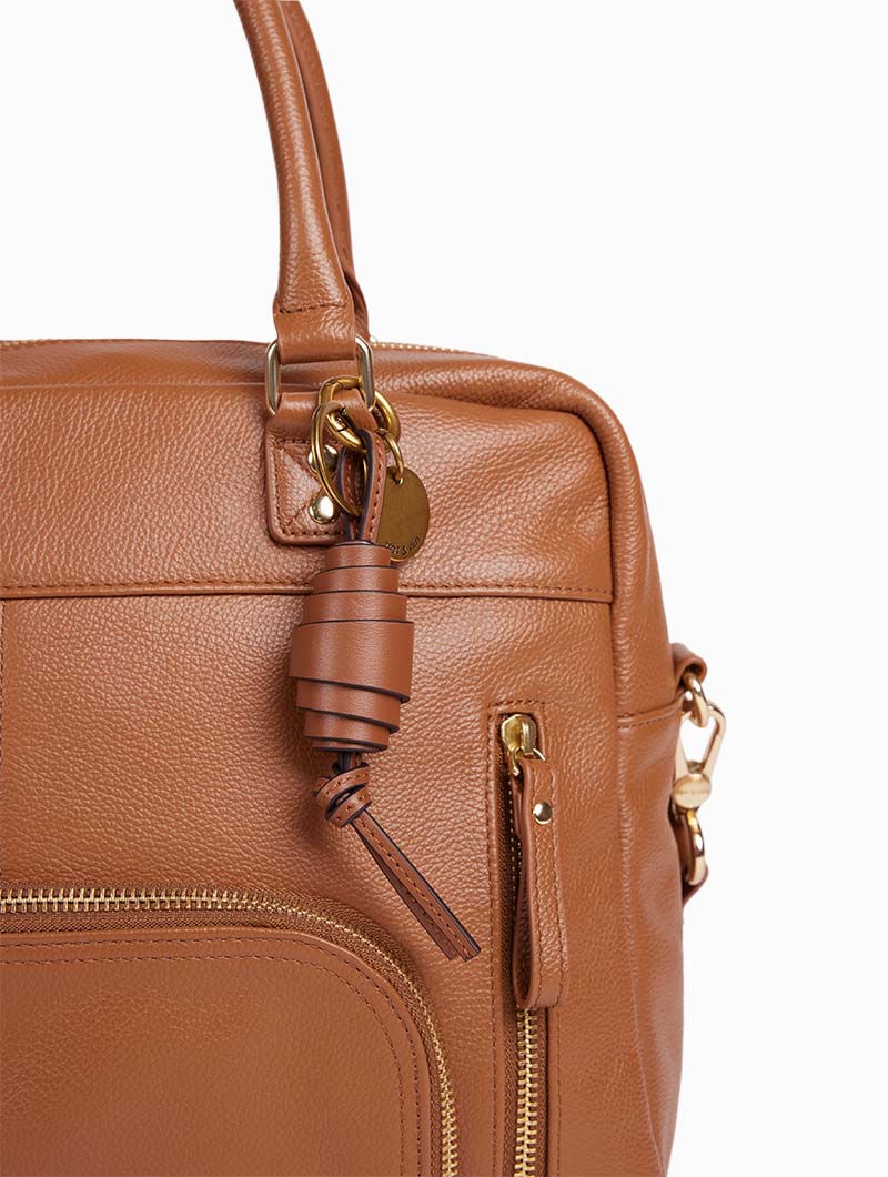 Croissant - Smooth leather croissant keychain – nat & nin